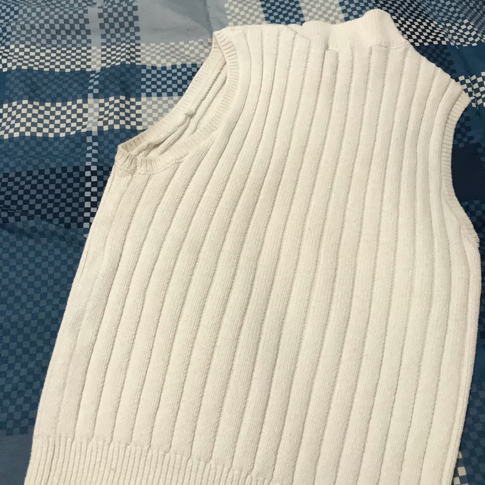 Forever21 Ribbed Knitted Top - Picture 2 of 3